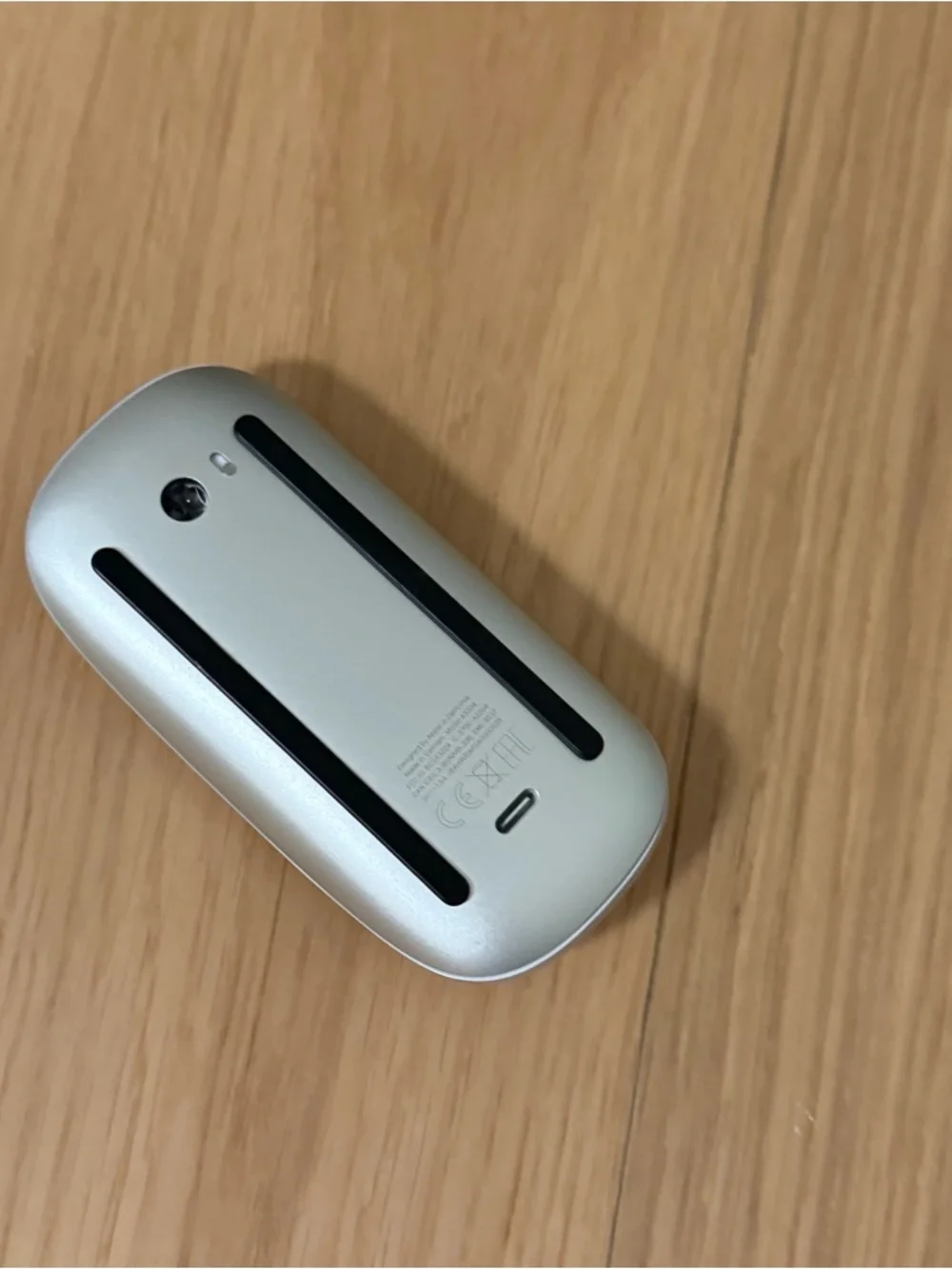 Apple White Magic Mouse - Wireless Multi‑Touch Mouse